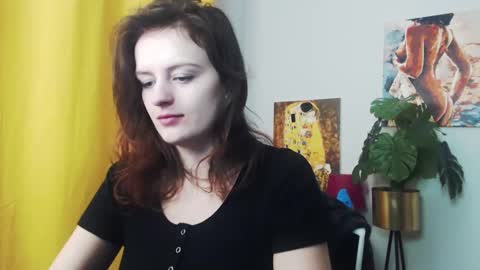 Snapshot of fancynadine chatting on December 16, 6:21 am Nadine online show from December 16, 6:21 am