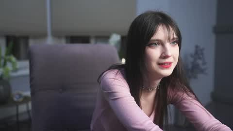 Kim online show from April 22, 7:44 pm