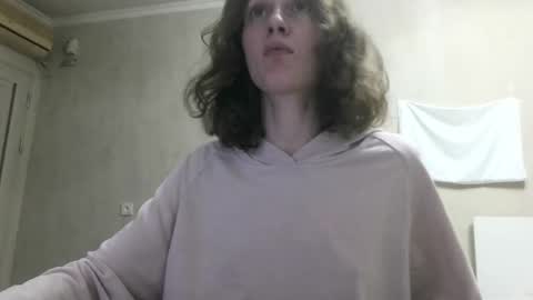 Kira online show from March 24, 2:06 am