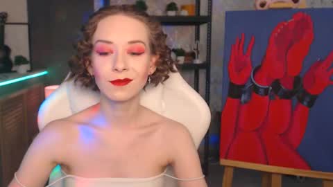 Fascinating   Eyes online show from February 14, 8:38 am