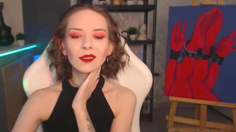 Fascinating   Eyes online show from December 5, 8:21 pm