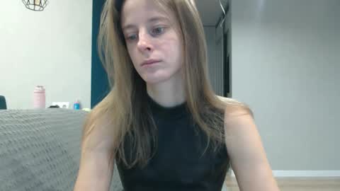 favoriteyour online show from October 27, 4:30 am