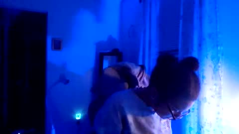 Soley online show from December 17, 12:16 am