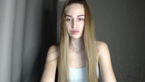 Femke online show from January 8, 7:56 pm