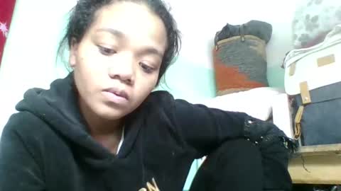 fetranialdy online show from September 17, 6:44 am