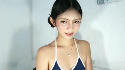 feyaaa online show from April 17, 6:43 pm