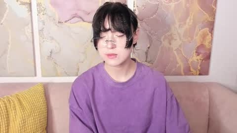 fiamoory online show from February 26, 2:49 pm