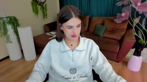 Snapshot of finalaccord chatting on October 23, 10:21 am Amanda online show from October 23, 10:21 am