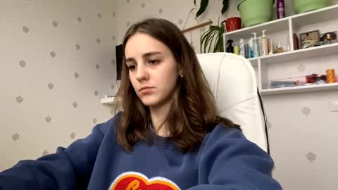 Keite wanna play  Meow online show from November 21, 12:07 pm