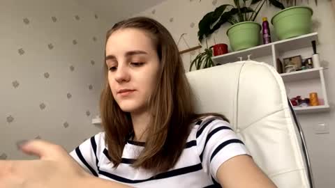 Keite wanna play  Meow online show from December 1, 8:07 am