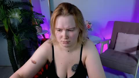 Fiona online show from April 12, 12:25 am