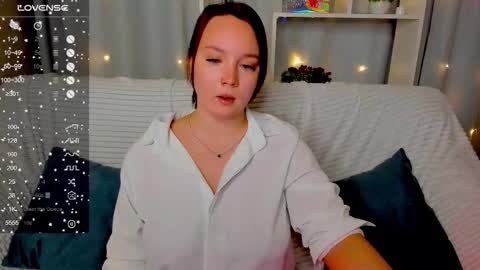 Emily online show from January 10, 2:05 am
