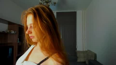 fire_luna online show from December 13, 12:06 pm