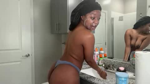 fireballwomen167 online show from December 18, 5:39 pm