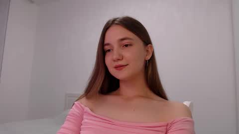 fireflies_fly_ online show from September 28, 5:51 pm