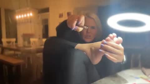 First Class Duchess online show from October 1, 2:16 am