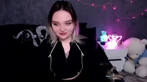 FlirtyJanes online show from March 3, 4:21 pm