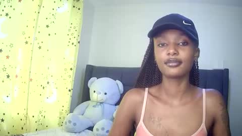 Snapshot of flirtyy_sheery chatting on September 27, 7:37 am sheery online show from September 27, 7:37 am
