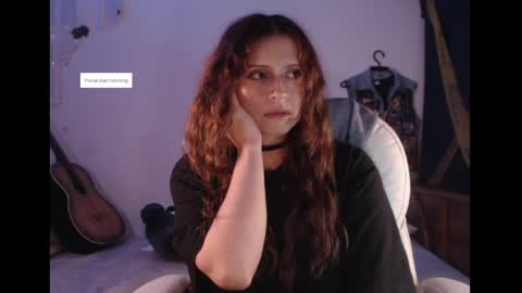 flor3citarockera online show from June 1, 12:45 am