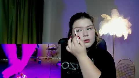 Snapshot of florenceanderson_ chatting on October 14, 10:07 am florenceanderson_ online show from October 14, 10:07 am