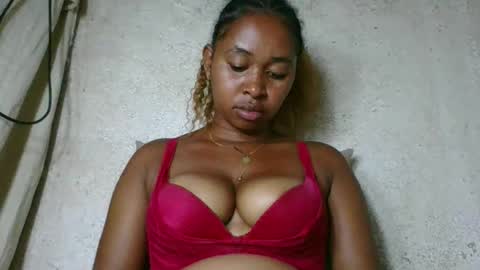 florencia011 online show from April 4, 12:37 pm