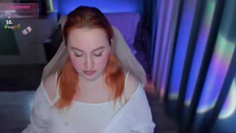 Snapshot of flower_camellia chatting on March 1, 2:37 am Camelia online show from March 1, 2:37 am