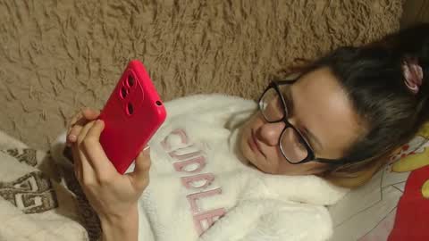 Snapshot of flowercandydoll chatting on January 17, 7:05 pm say meow and send tip  online show from January 17, 7:05 pm