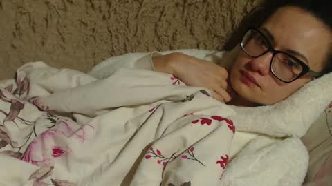 Snapshot of flowercandydoll chatting on February 13, 2:23 am say meow and send tip  online show from February 13, 2:23 am