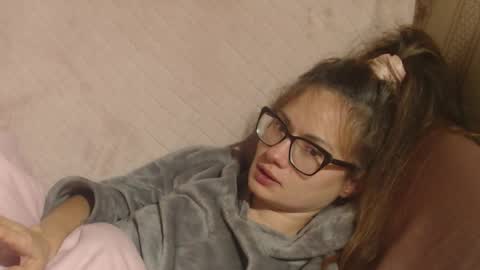 say meow and send tip  online show from November 16, 8:31 pm