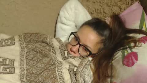 Snapshot of flowercandydoll chatting on December 14, 2:00 am say meow and send tip  online show from December 14, 2:00 am