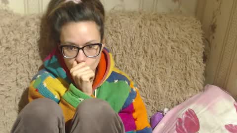 Snapshot of flowercandydoll chatting on December 6, 12:38 pm say meow and send tip  online show from December 6, 12:38 pm