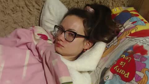 Snapshot of flowercandydoll chatting on February 4, 12:51 am say meow and send tip  online show from February 4, 12:51 am