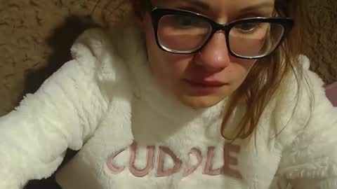 Snapshot of flowercandydoll chatting on December 18, 10:57 pm say meow and send tip  online show from December 18, 10:57 pm