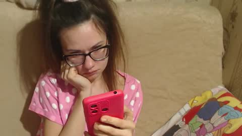 say meow and send tip  online show from March 8, 5:41 pm