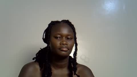 flowerdiva002 online show from November 29, 9:30 pm