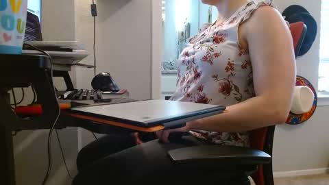 Flower Freak online show from March 7, 11:37 pm