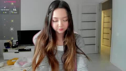 Rose online show from May 31, 3:23 am