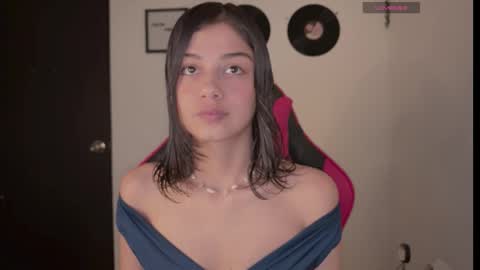 forbidden candy  online show from February 22, 11:27 pm