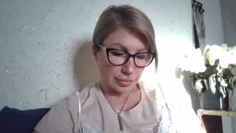 fox_red_lady7 online show from February 3, 6:51 am