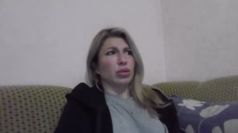 fox_red_lady7 online show from February 8, 4:22 pm