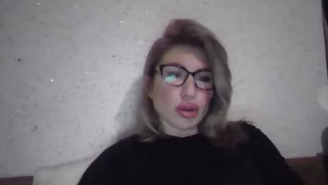 fox_red_lady7 online show from February 11, 4:30 pm