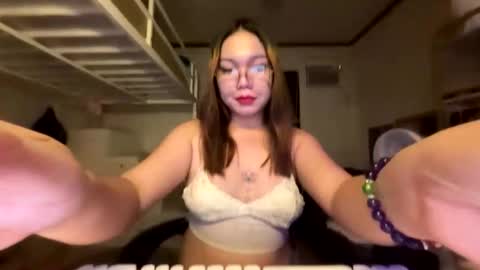 Alicia Baby online show from April 10, 7:53 pm