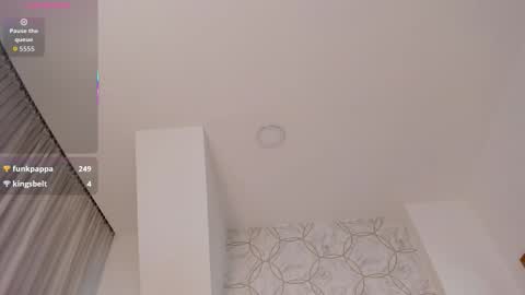 Foxy online show from November 26, 8:43 pm