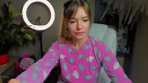 Foxy online show from October 3, 1:00 am