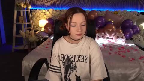 Maya online show from February 8, 2:43 pm