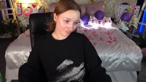 Maya online show from March 10, 2:21 pm