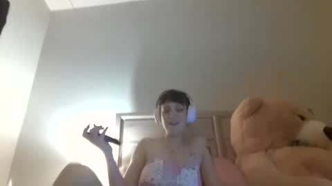 Angel online show from March 25, 1:36 pm