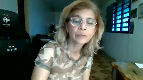 francelune online show from September 23, 2:04 pm