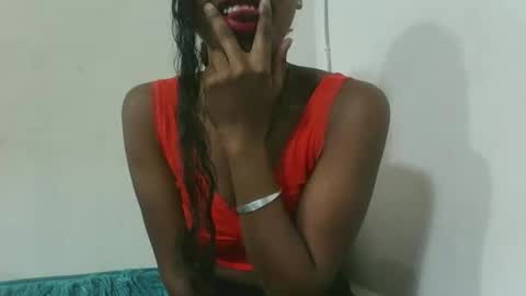 francinealdy online show from October 8, 7:56 am