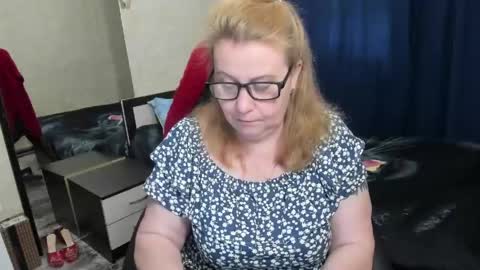 FrauMartha online show from April 13, 12:28 pm